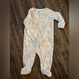 BUNDLE: Cute/dressy baby footed onesies (not sleepers)